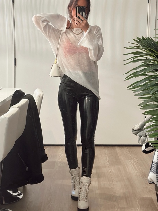 Victoria's Secret Pants - VSX Shiny Black Leggings